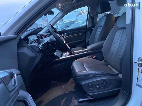 Audi E-Tron 2020 - фото 17