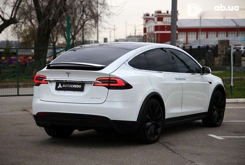 Tesla Model X 2019 - фото 8