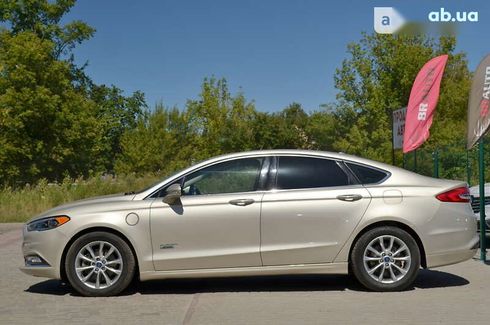 Ford Fusion 2017 - фото 11