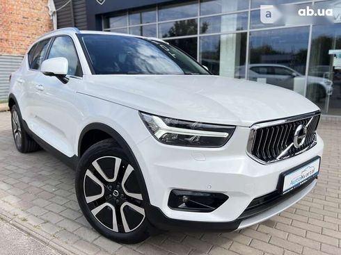 Volvo XC40 2021 - фото 2