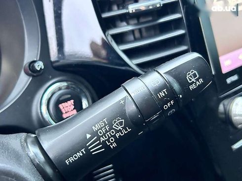 Mitsubishi Outlander 2020 - фото 23