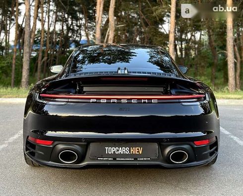 Porsche 911 2021 - фото 15