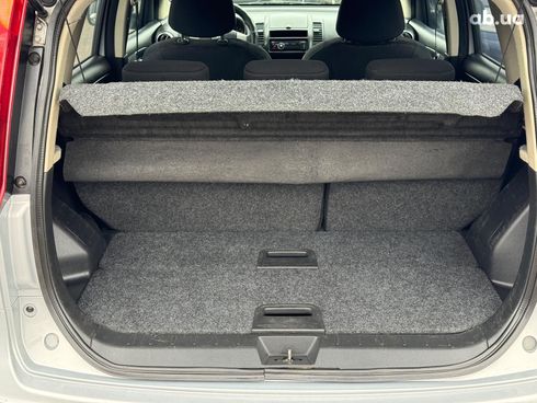 Nissan Note 2008 серый - фото 17