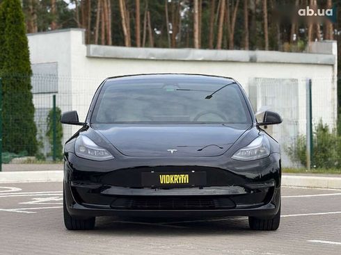 Tesla Model 3 2022 - фото 4