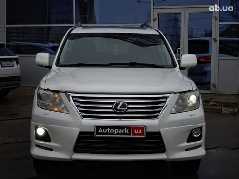 Lexus LX 2011 бежевый - фото 6