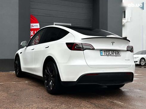 Tesla Model Y 2022 - фото 8