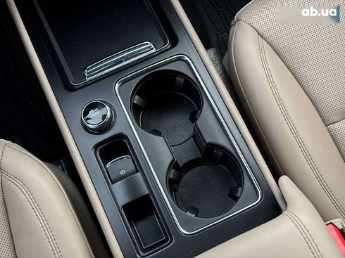 Lincoln Corsair 2023 - фото 27