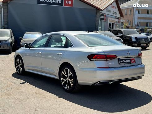 Volkswagen Passat 2021 серый - фото 6