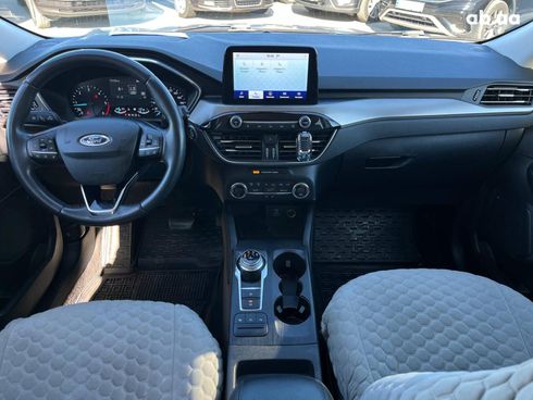 Ford Kuga 2020 синий - фото 36