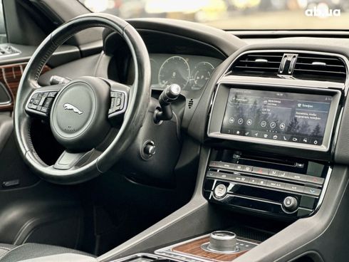 Jaguar F-Pace 2016 зеленый - фото 17