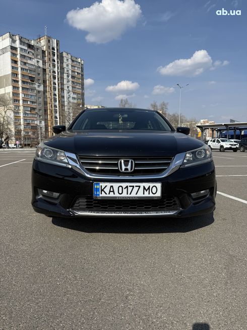 Honda Accord 2014 черный - фото 12