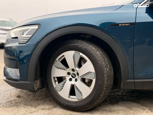 Audi E-Tron 2021 синий - фото 6