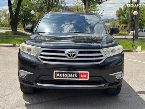Toyota Highlander 2010 черный - фото 16