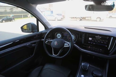 Volkswagen Touareg 2023 - фото 12