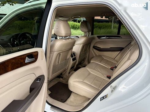 Mercedes-Benz M-Класс 2015 - фото 17