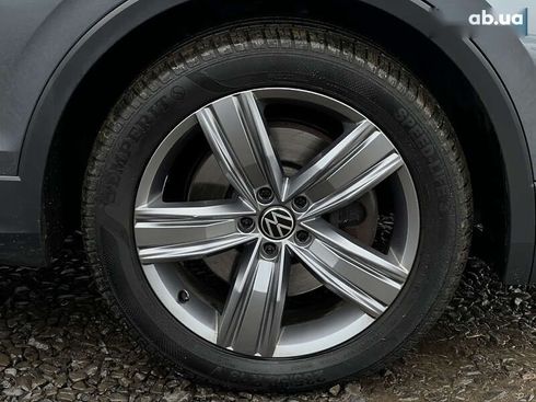 Volkswagen Tiguan Allspace 2022 - фото 23
