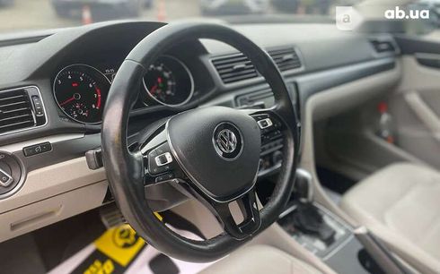 Volkswagen Passat 2017 - фото 11