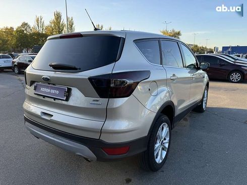 Ford Escape 2016 - фото 6