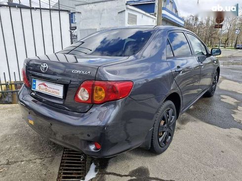 Toyota Corolla 2009 - фото 4
