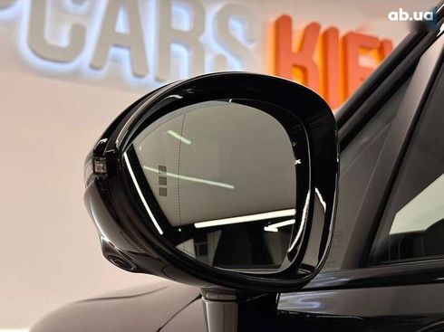 Porsche Cayenne Coupe 2025 - фото 19