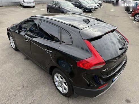 Volvo V40 Cross Country 2014 - фото 9