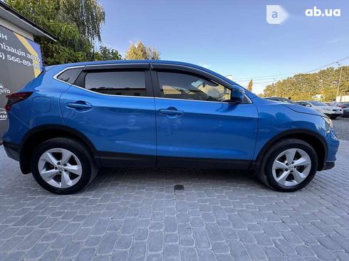 Nissan Qashqai 2018 - фото 17