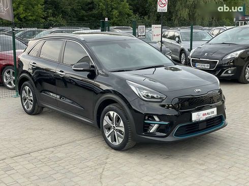 Kia Niro 2019 - фото 10