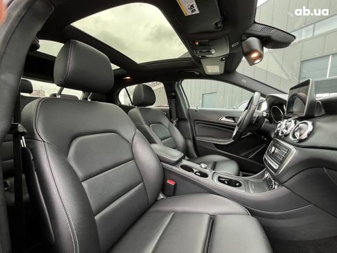 Mercedes-Benz GLA-Класс 2019 серый - фото 12
