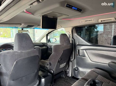 Toyota Vellfire 2017 - фото 29