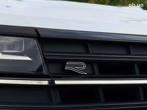 Volkswagen Touareg 2023 - фото 19