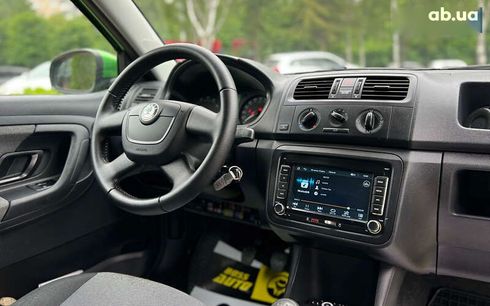 Skoda Fabia 2012 - фото 10