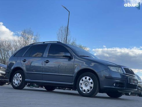 Skoda Fabia 2005 - фото 11