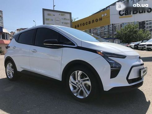 Chevrolet Bolt 2022 - фото 9