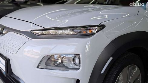 Hyundai Kona Electric 2020 - фото 12