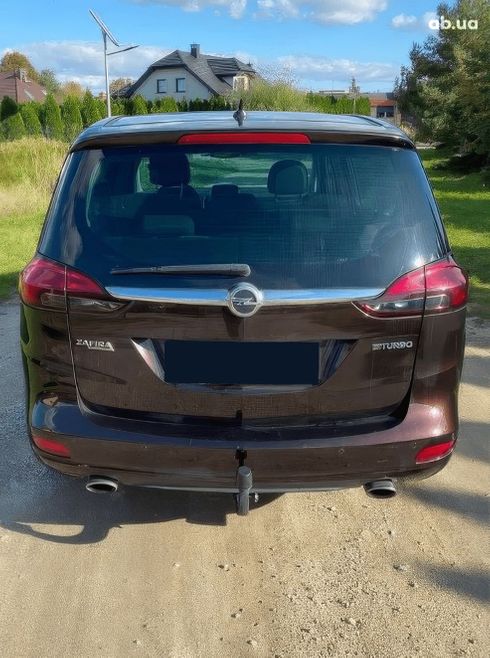 Opel Zafira 2014 коричневый - фото 4