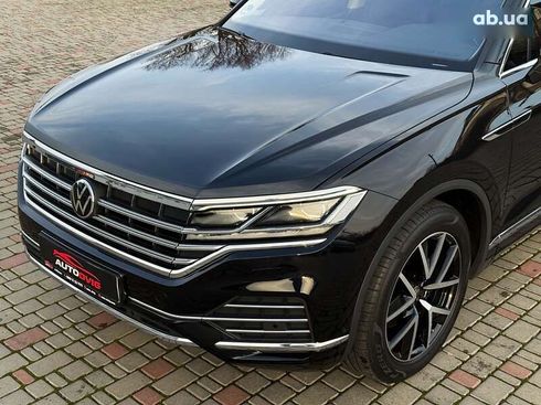 Volkswagen Touareg 2022 - фото 12