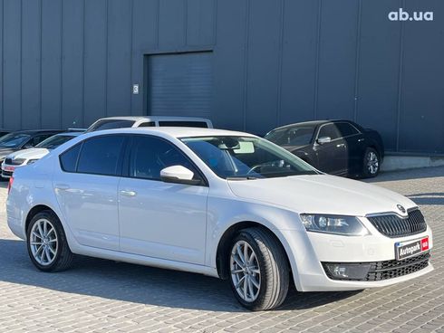 Skoda Octavia 2014 белый - фото 17