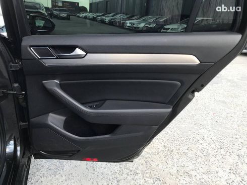 Volkswagen passat b8 2018 серый - фото 16