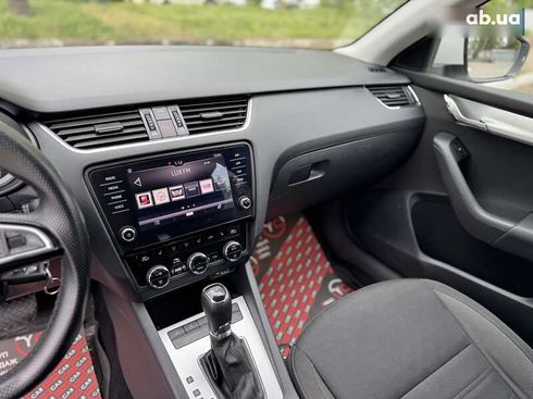 Skoda Octavia 2018 - фото 29