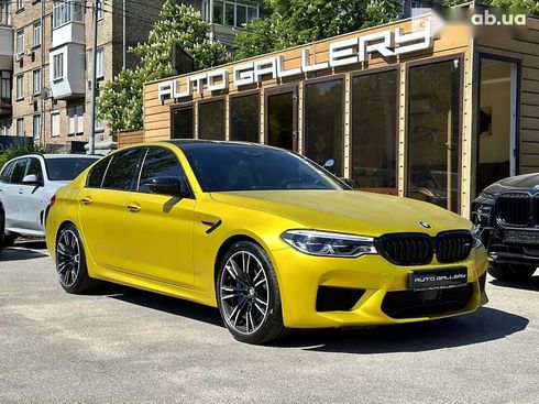 BMW M5 2018 - фото 18