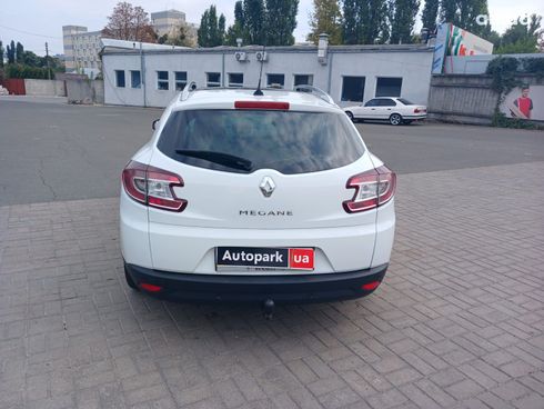 Renault Megane 2012 белый - фото 6