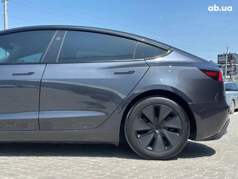 Tesla Model 3 2024 серый - фото 7
