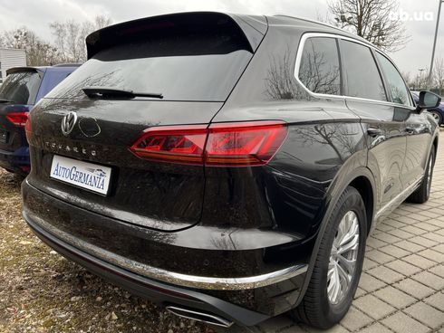 Volkswagen Touareg 2022 - фото 4