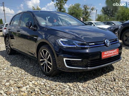 Volkswagen e-Golf 2020 - фото 19