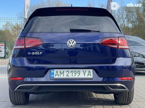 Volkswagen e-Golf 2020 - фото 20