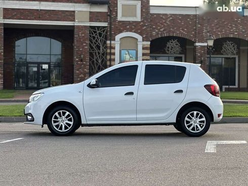 Dacia Sandero 2018 - фото 9