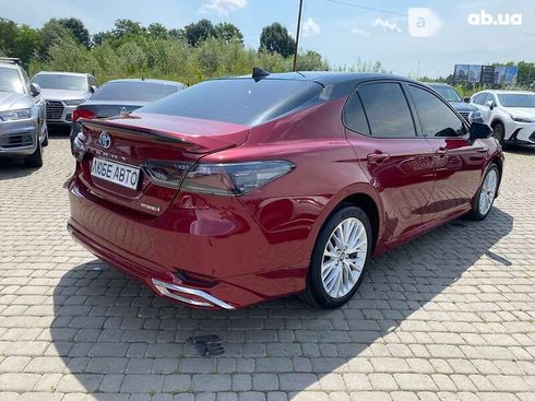 Toyota Camry 2019 - фото 9