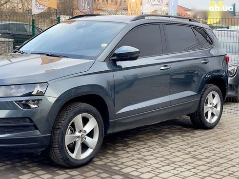 Skoda Karoq 2019 - фото 11