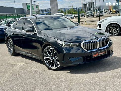 BMW 5 серия 2023 - фото 3