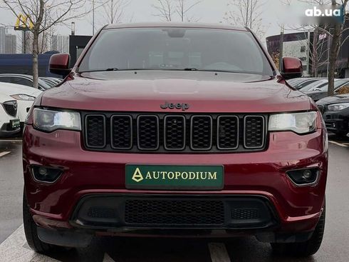 Jeep Grand Cherokee 2017 - фото 3